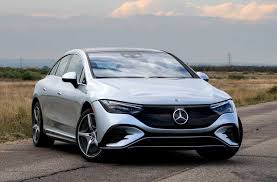 Mercedes-Benz EQE SUV